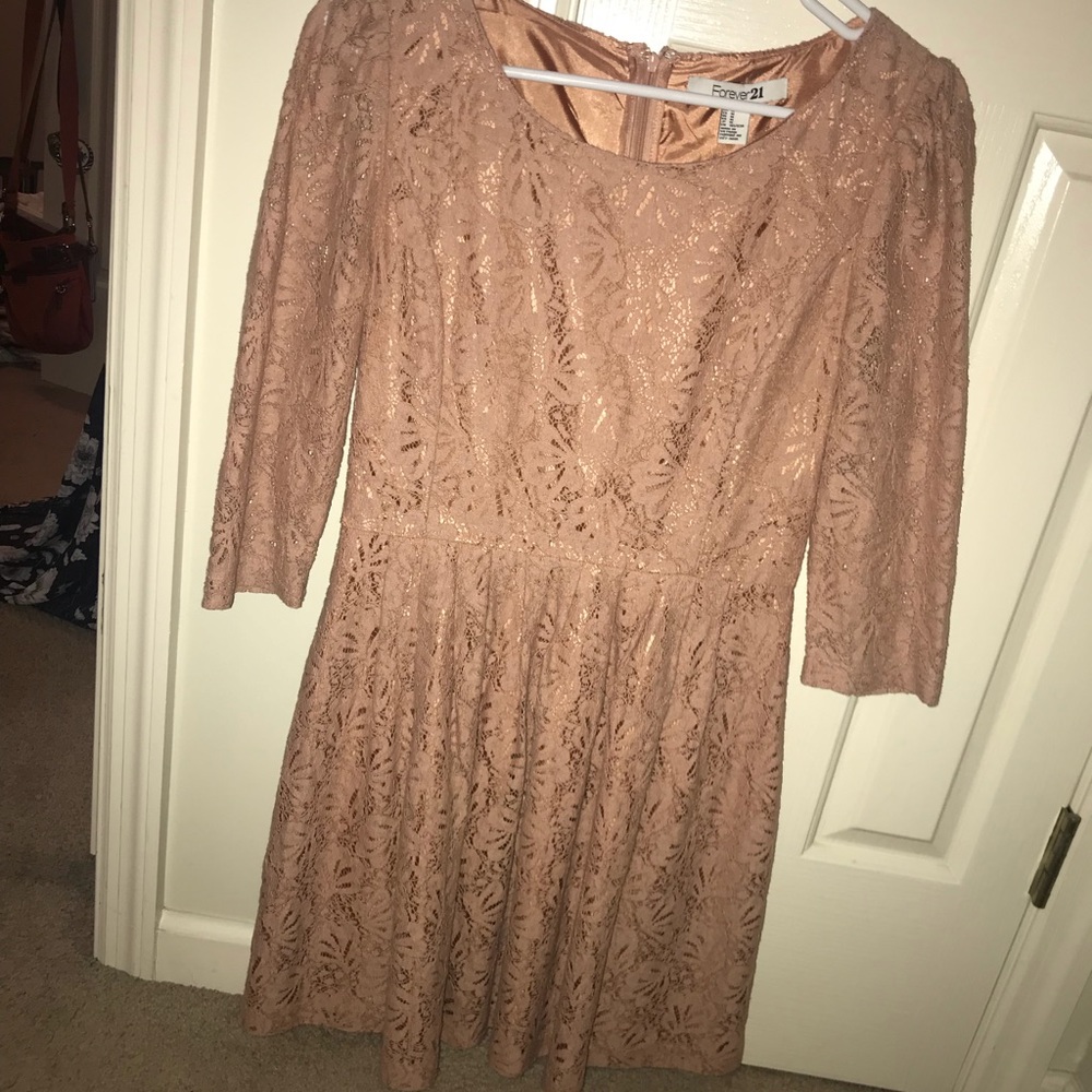 Forever 21 Lace dress